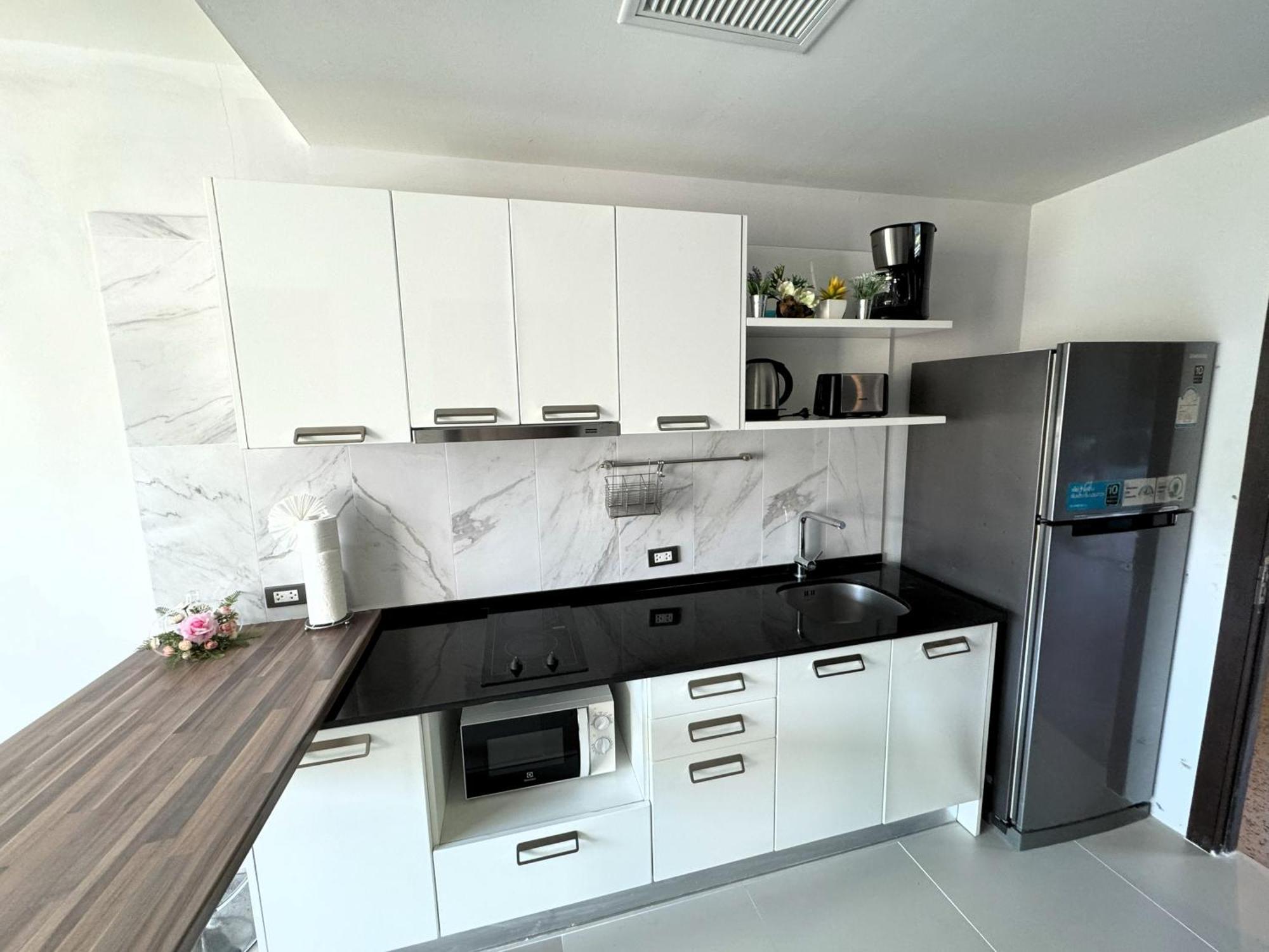 Private Apartment At Emerald Terrace Patong Exteriér fotografie