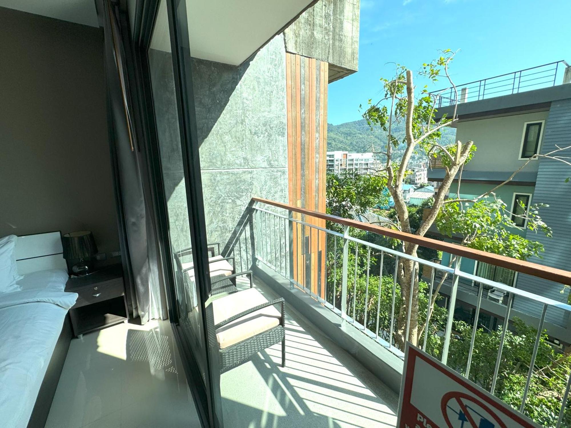 Private Apartment At Emerald Terrace Patong Exteriér fotografie