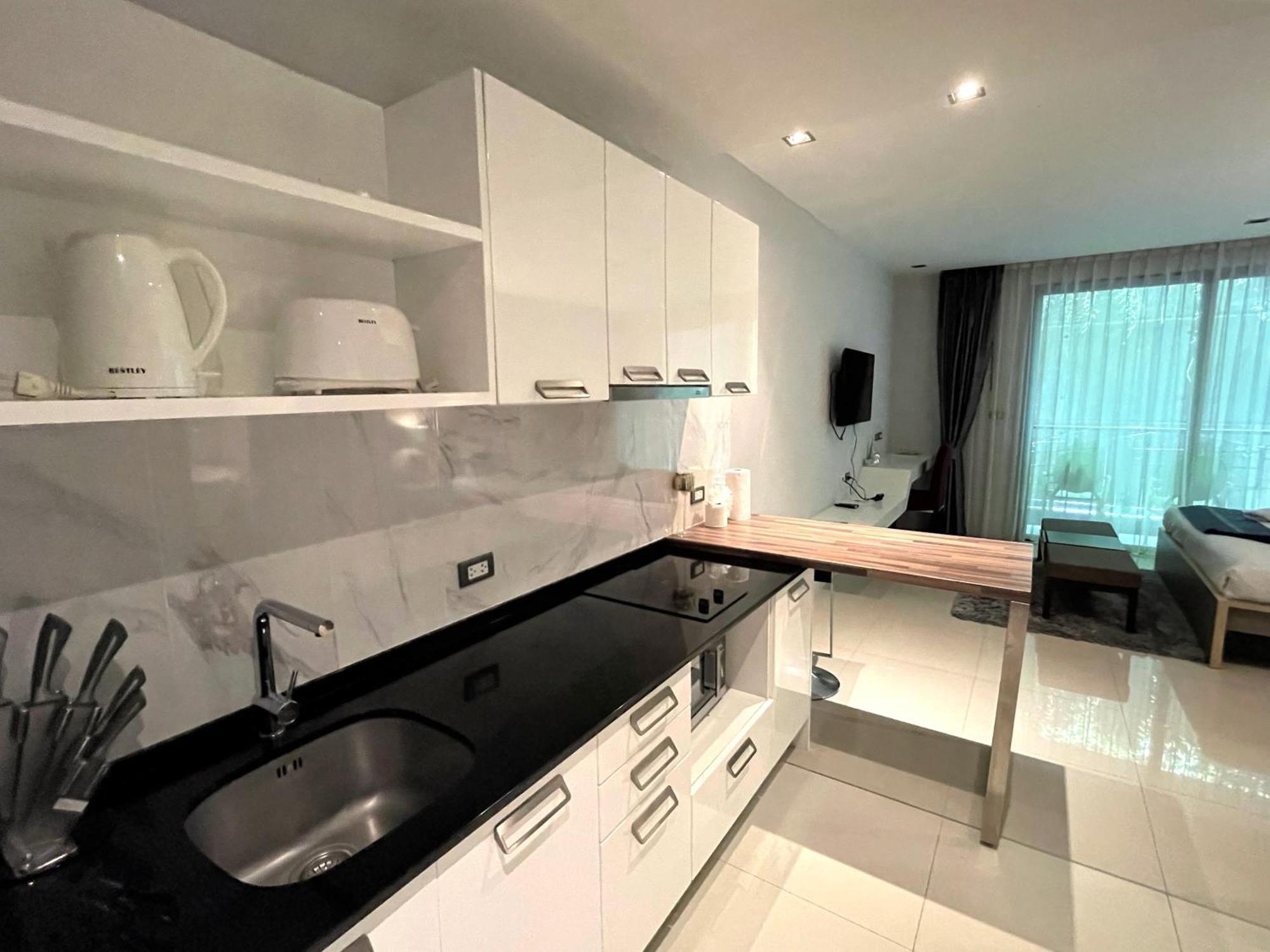 Private Apartment At Emerald Terrace Patong Exteriér fotografie