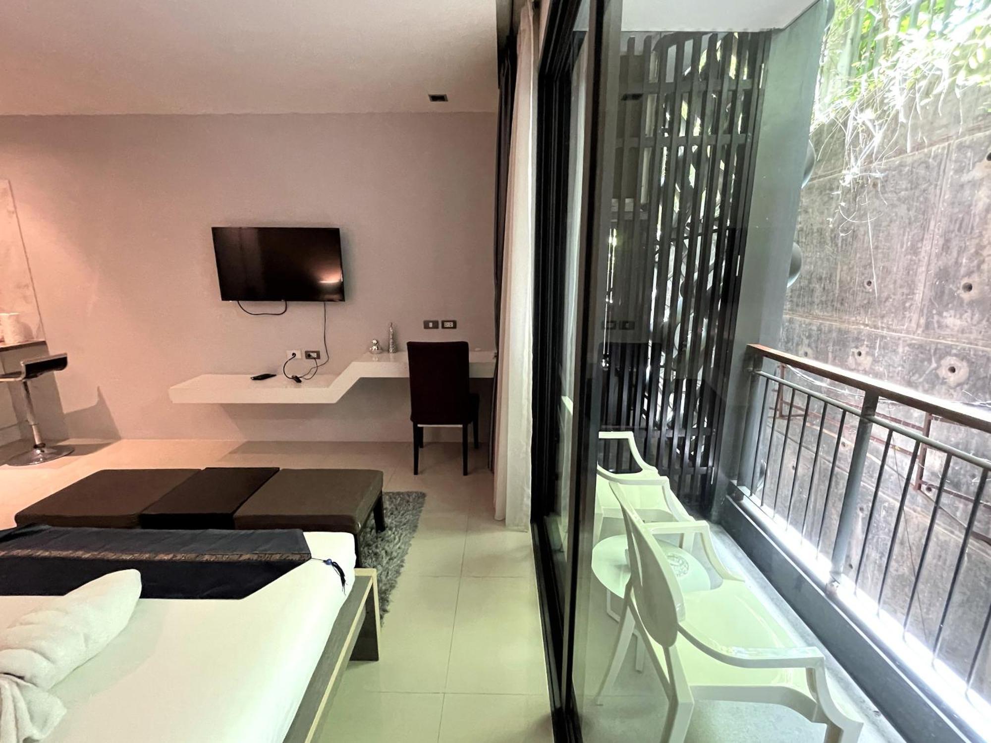 Private Apartment At Emerald Terrace Patong Exteriér fotografie